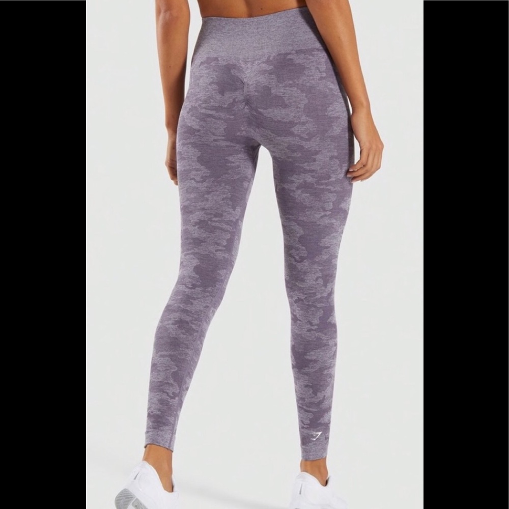Women’s Gymshark Lavendar Camo Leggings M